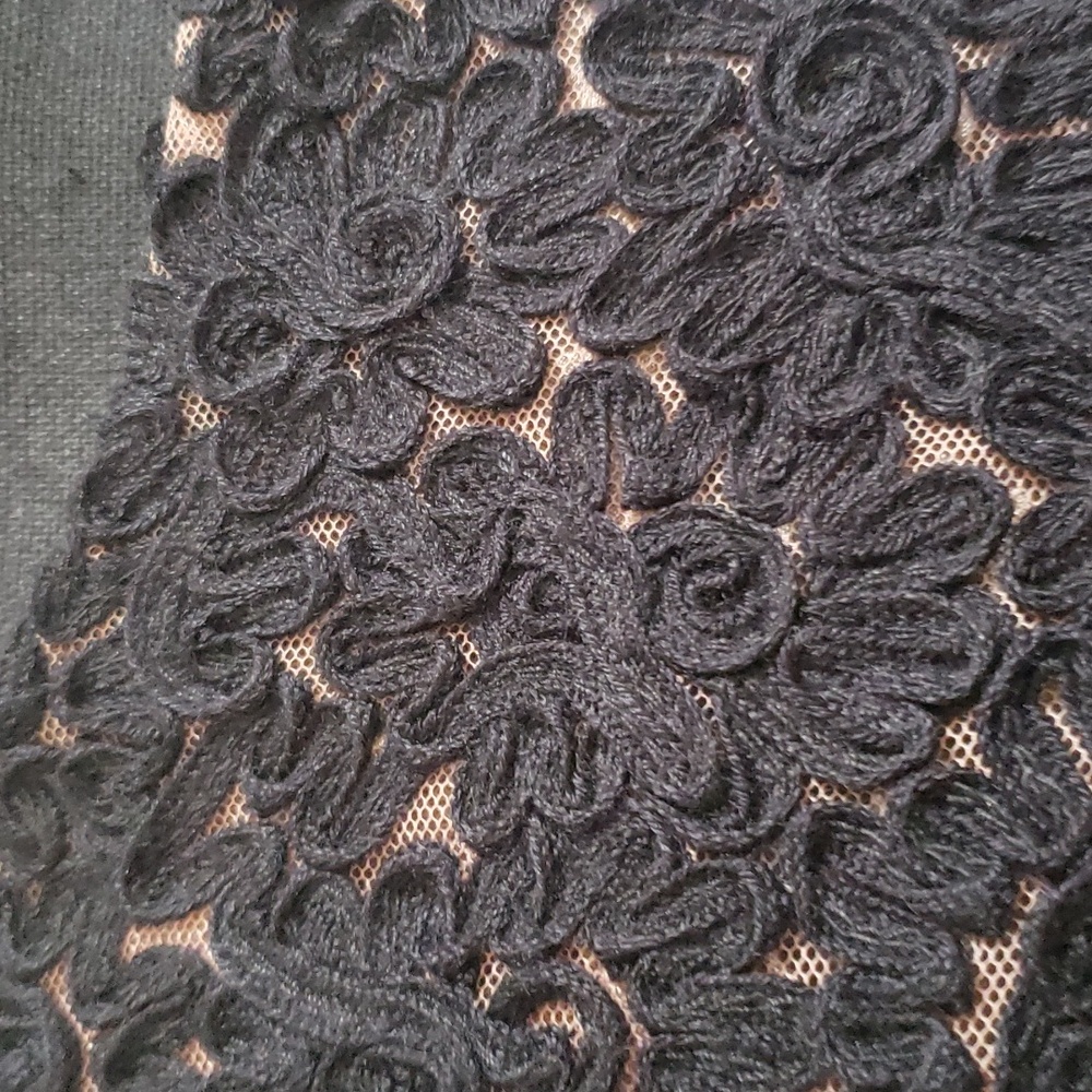 BCBGMAXAZARIA Black Contrast Wool Blend Midi Dress Size 2 - Picture 4 of 8
